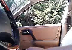 Charmante Schönheit liebt es, an ihrem erwachsenen Freund zu lutschen deutsche gratis fickfilme