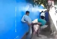 Eine Blondine mit großen Brüsten ist kostenlose geile fickfilme besser darin, einen Schwanz zu fingern, als ihn zu lutschen