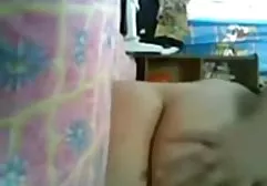 Hündin erzählt vor der Kamera, wie Papa sie fickfilme gratis ficken wird