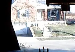 Einer der Jungs rennt in einem Bärenkostüm, der andere hat sich gerade in ein kostenlose geile fickfilme Handtuch gewickelt und geht zwischen den Reihen und zieht sich heraus und zeigt seinen Schwanz