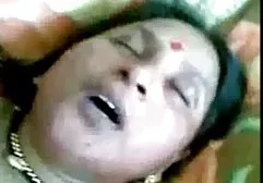 Vollbusige Blondine gibt einen Blowjob kostenlose geile fickfilme und bekommt Sperma im Gesicht