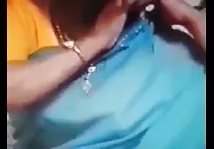 Eine Blondine mit großen, leckeren und 100 natürlichen Brüsten liegt nackt mit ihrem geliebten Freund auf einem Bett, wo kostenlose fickfilme ansehen ein aufgeregter Mann erwartungsgemäß ein laszives Baby in einem zarten Mund brät