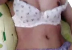 Sexy kostenlose deutsche fickfilme Pose 69 gibt ihnen einen Orgasmus