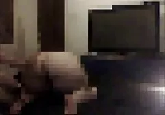 Junges Mädchen weiß, wie man mit fickfilme gratis einem reifen Kerl fickt