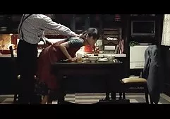 Typ kostenlose deutschsprachige fickfilme leckt eine furchtbar haarige Muschi