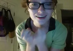 Fetisch Babe deutsche kostenlose fickfilme saugt einen Junkie