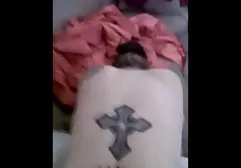 Julie Knight liebt kostenlose deutschsprachige fickfilme saftiges Sperma im Mund