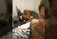 Guter Footjob Beine, Kerl kurze fickfilme platzte in Sperma