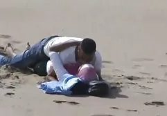 Als Reaktion auf den hinreißenden Cunnilingus wird das Mädchen mit Sicherheit ein Mitglied an der Wange packen und ihm heiße deutsche kostenlose fickfilme mündliche Liebkosungen gönnen. All dies, um Sex zu einem temperamentvollen Vergnügen zu machen