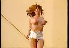 Sie haben eine Brünette auf freie deutsche fickfilme der Straße erschossen und zusammen gefickt