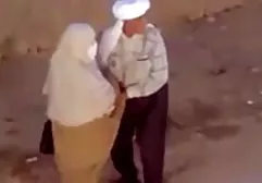 Blond masturbiert und spritzt vor der fickfilme gratis Webcam