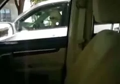 Die Schülerin hat bereits alle ihre Klassen abgeschlossen und entschieden, dass es möglich sein würde, einen fickfilme fetten Schwanz ein wenig zu lutschen