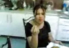 Junge freie fickfilme Mädchen machten aus ihrer Freundin eine unvergessliche Junggesellenparty