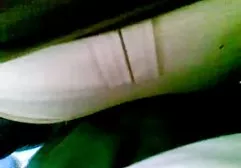 Ein charmantes Mädchen lutschte einen kostenfreie fickfilme Mann und spreizte die Beine, um sanft zu sein